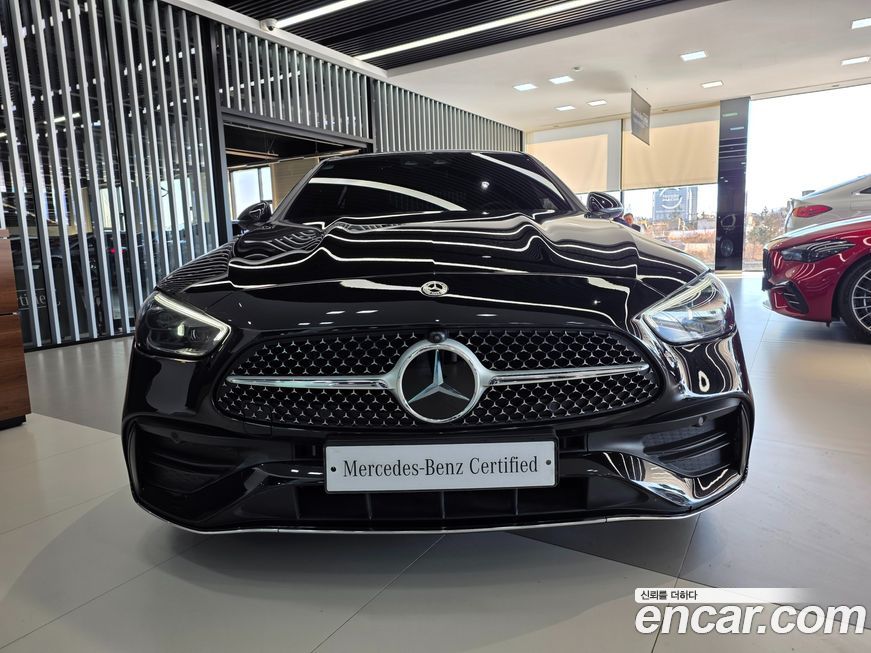 Mercedes-Benz C-Class 2024