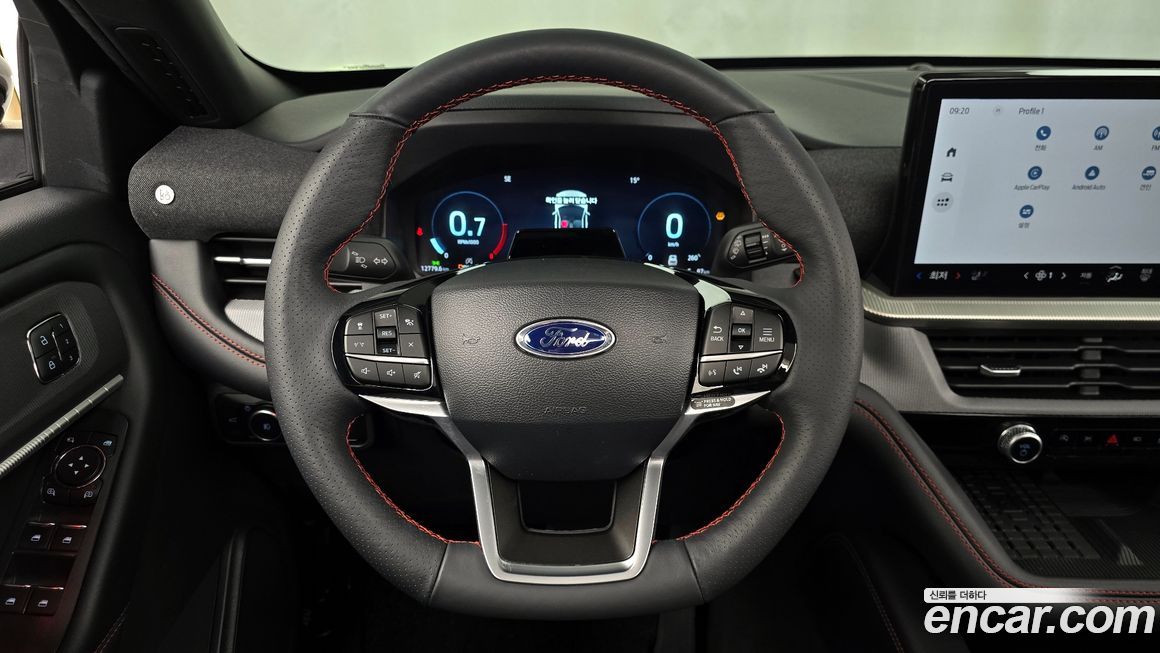 Ford Explorer 2025