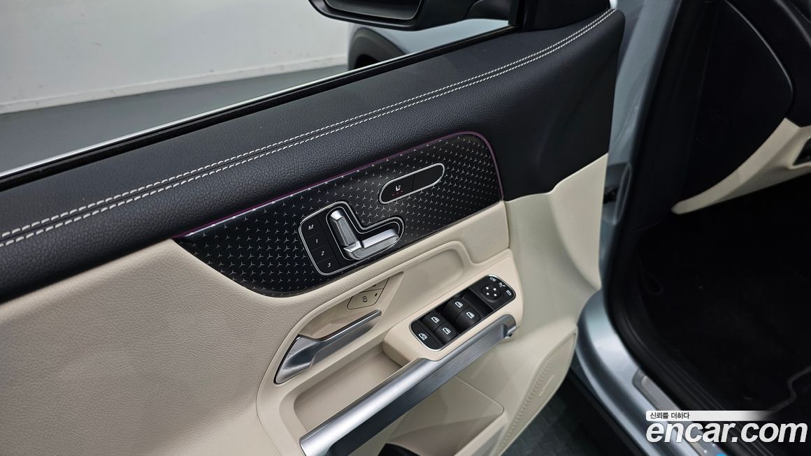 Mercedes-Benz EQB 2026