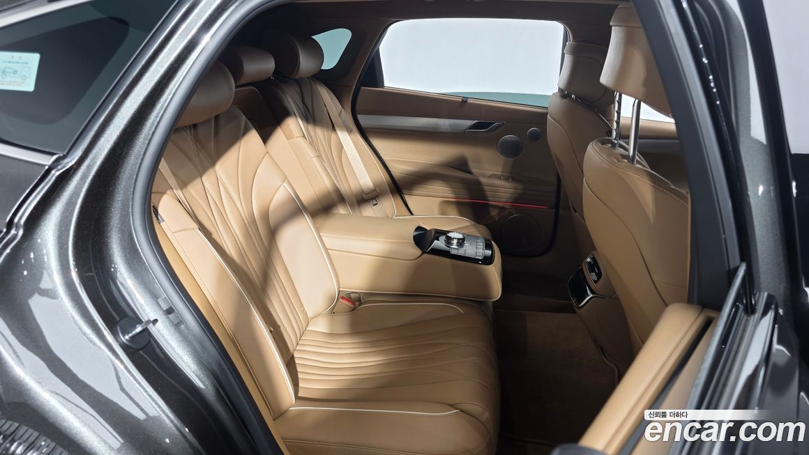 Genesis G80 2025