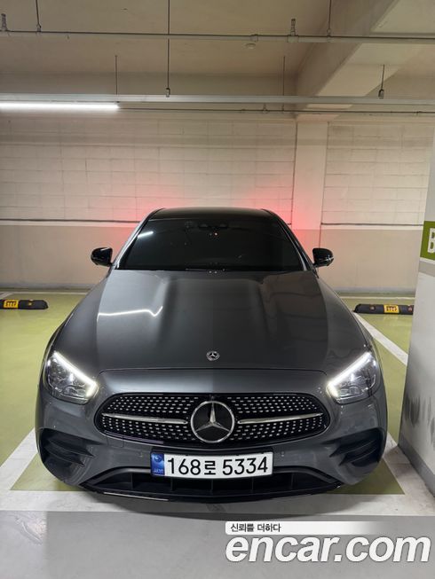 Mercedes-Benz E-Class 2023