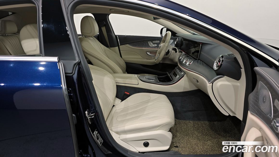 Mercedes-Benz CLS-Class 2021