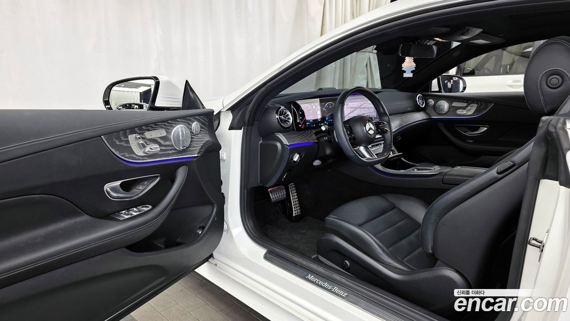 Mercedes-Benz E-Class 2021