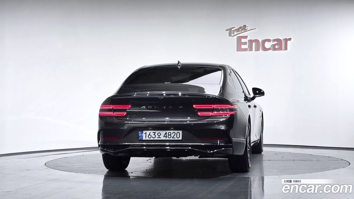 Genesis G80 2025