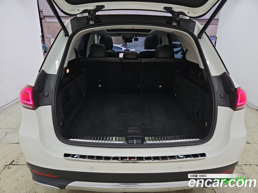 Mercedes-Benz GLE-Class 2021