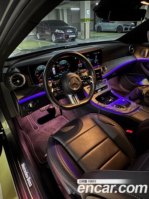 Mercedes-Benz E-Class 2023