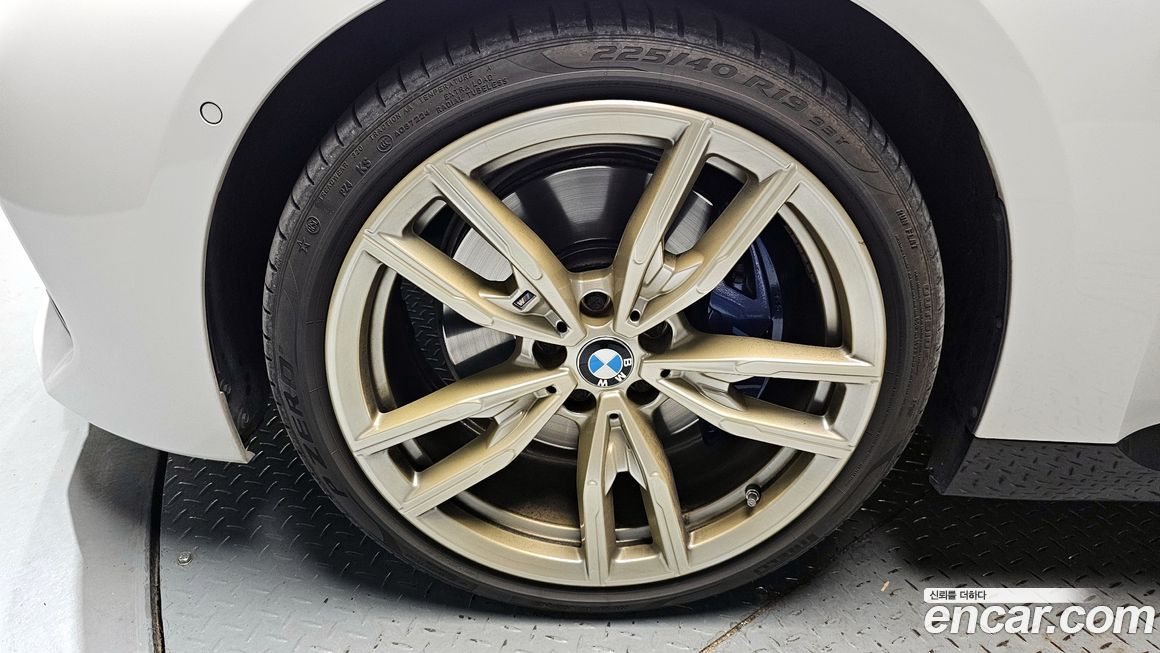 BMW 2-Series 2024