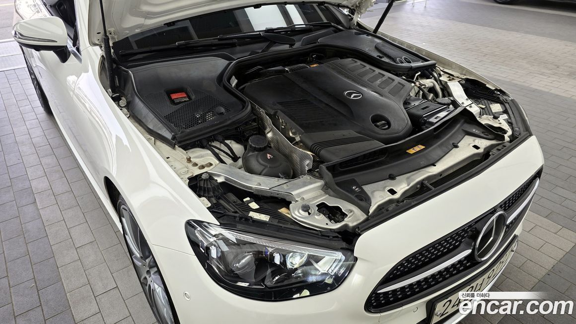 Mercedes-Benz E-Class 2021