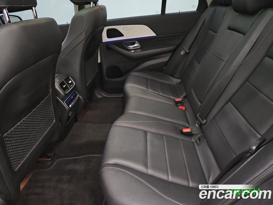 Mercedes-Benz GLE-Class 2021