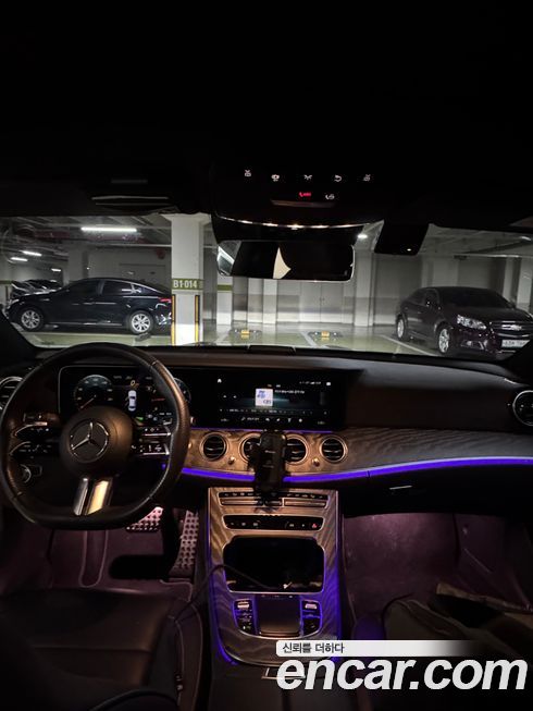 Mercedes-Benz E-Class 2023