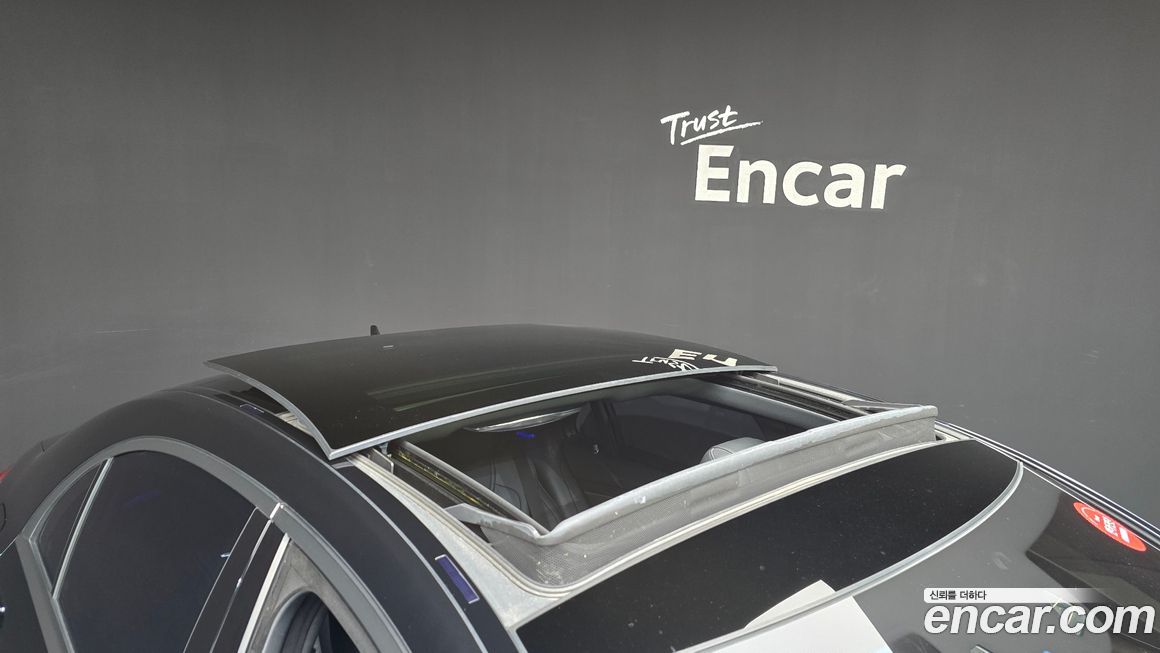 Mercedes-Benz S-Class 2016