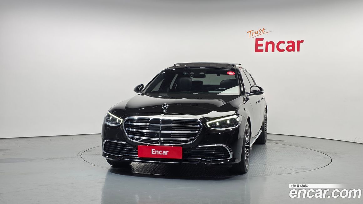 Mercedes-Benz S-Class 2021