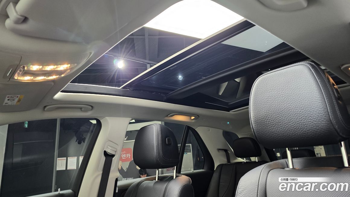 Mercedes-Benz GLE-Class 2021