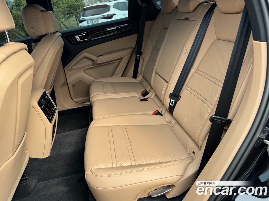 Porsche Cayenne 2019