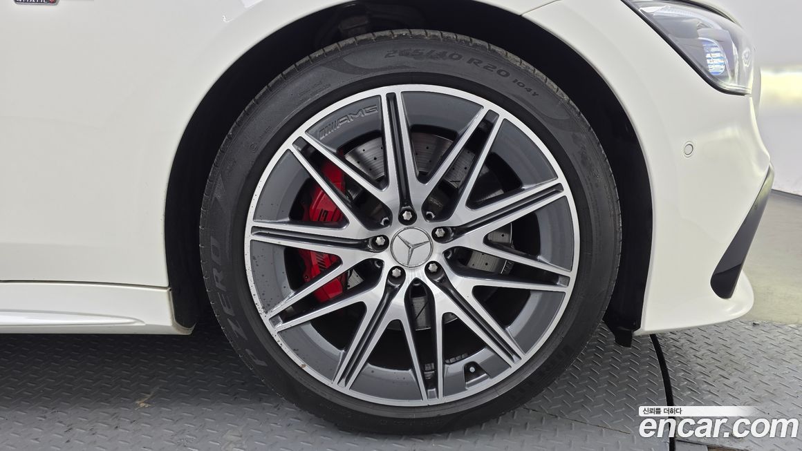 Mercedes-Benz AMG GT 2023