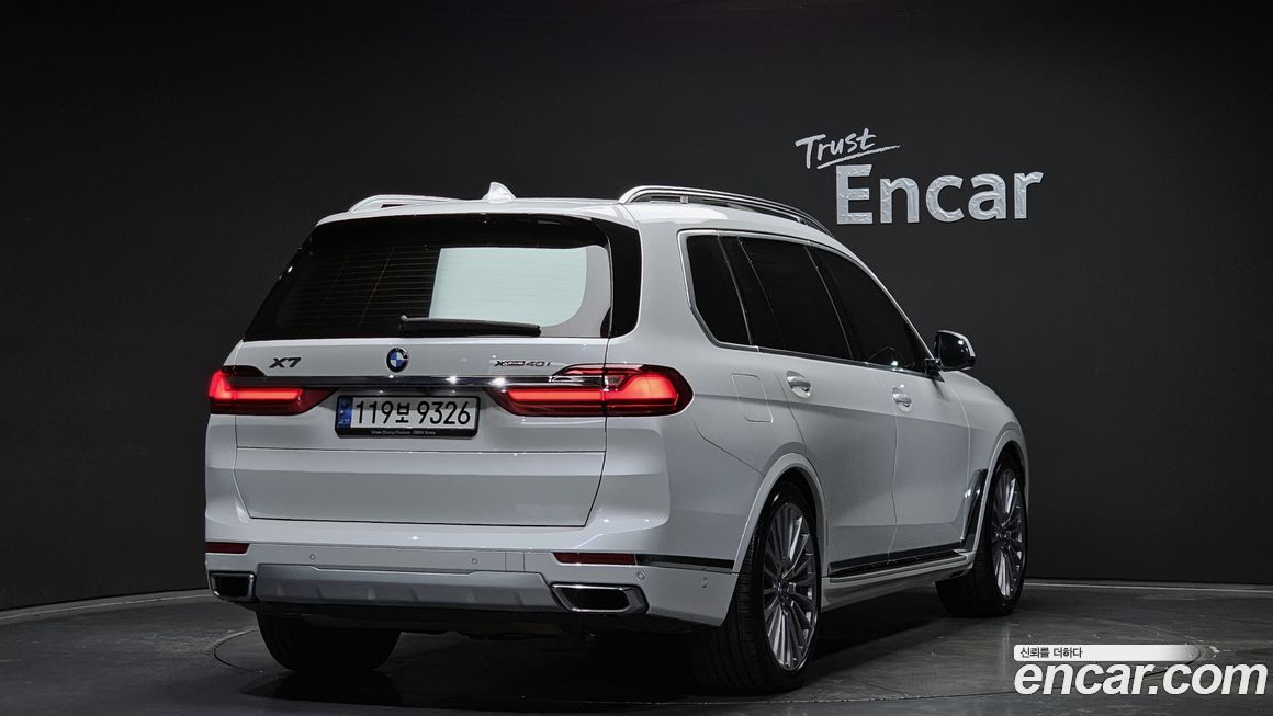 BMW X7 2022