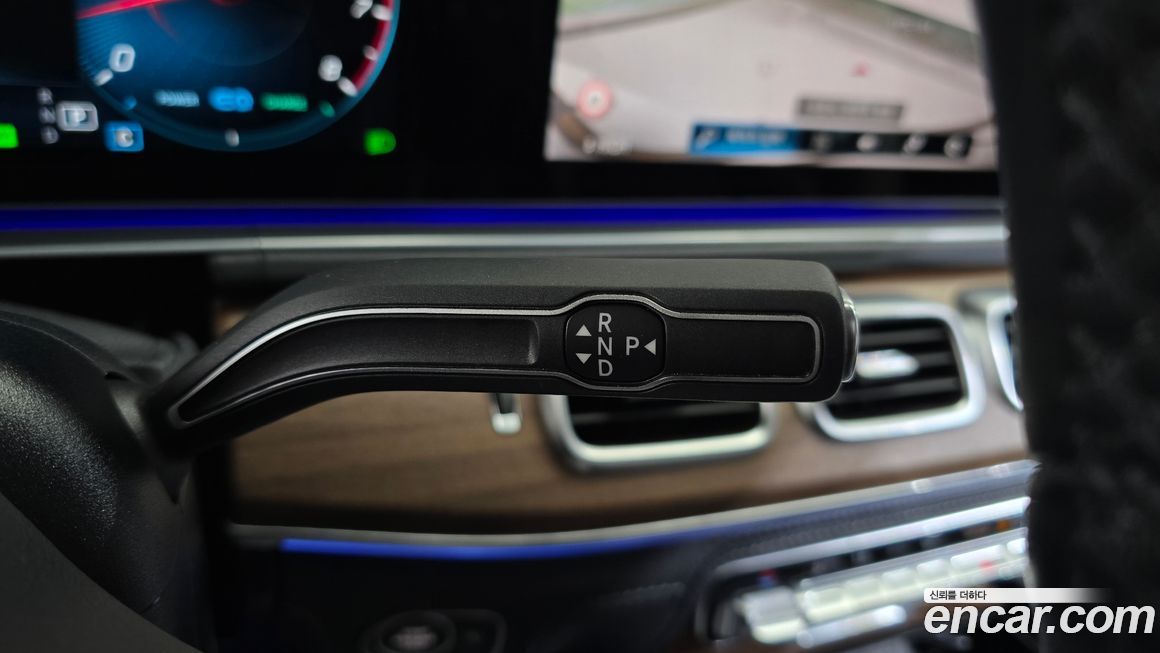 Mercedes-Benz GLE-Class 2021