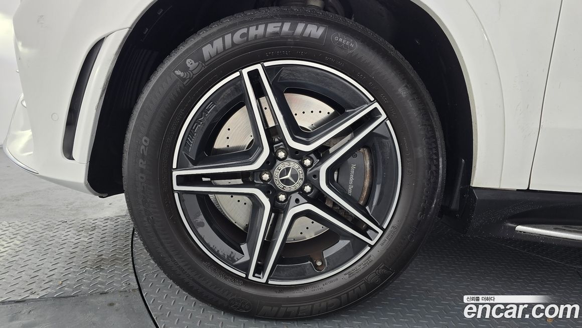 Mercedes-Benz GLE-Class 2021