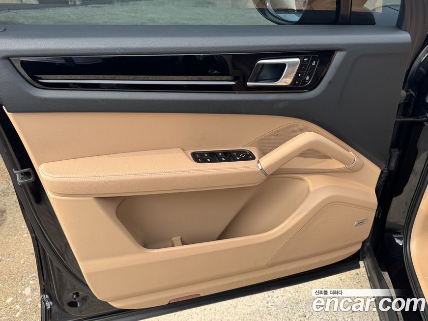 Porsche Cayenne 2019