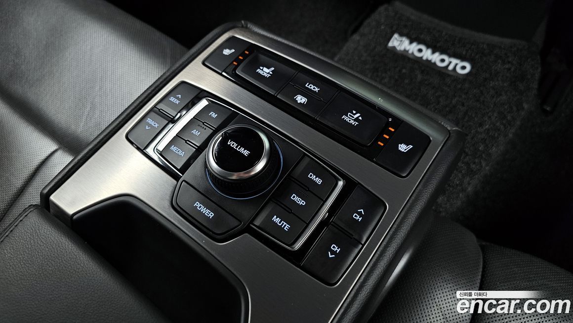 Hyundai Genesis 2014