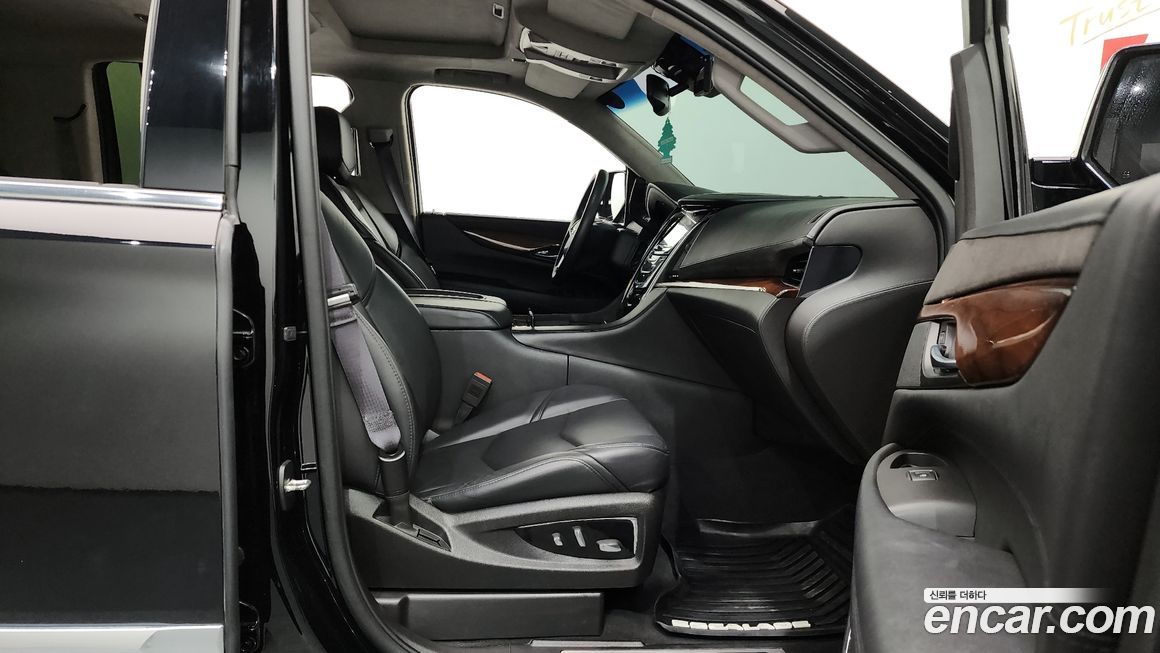 Cadillac Escalade 2015