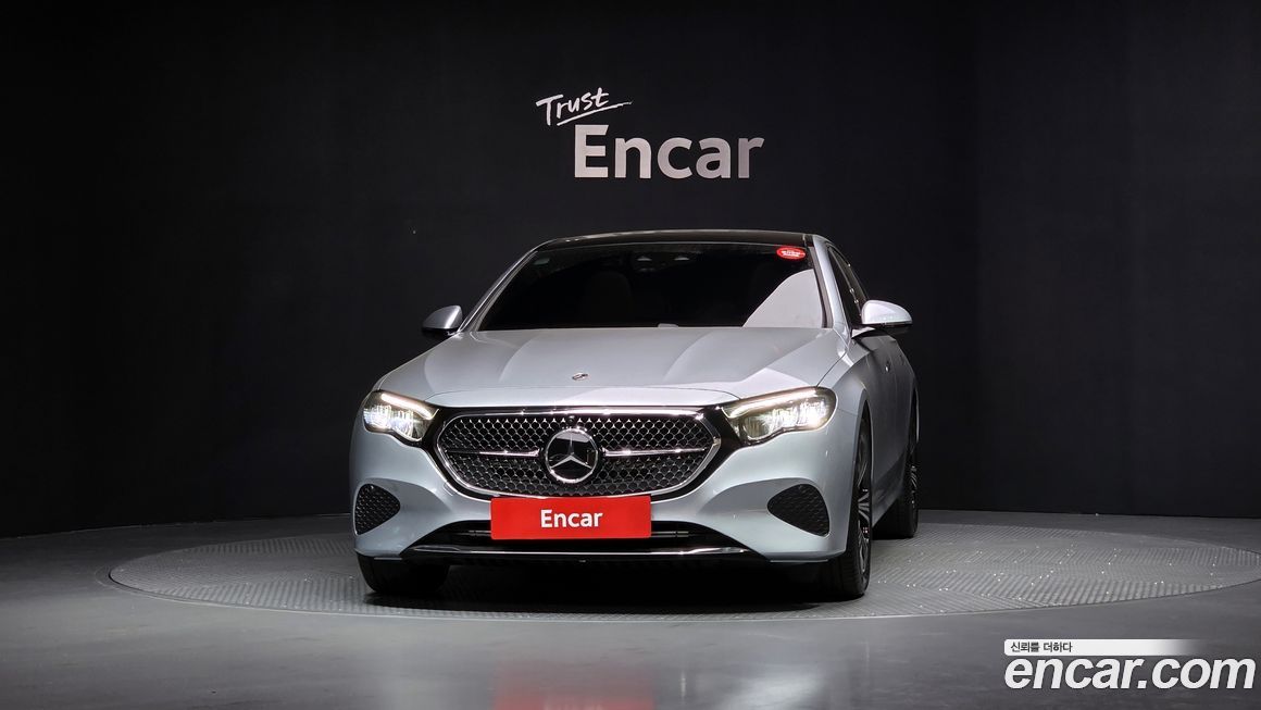 Mercedes-Benz E-Class 2025