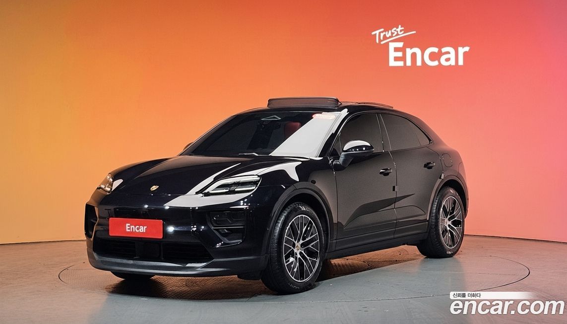 Porsche Macan 2025