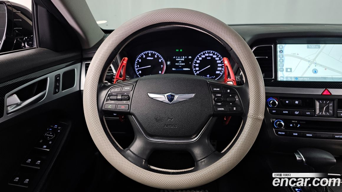 Hyundai Genesis 2014