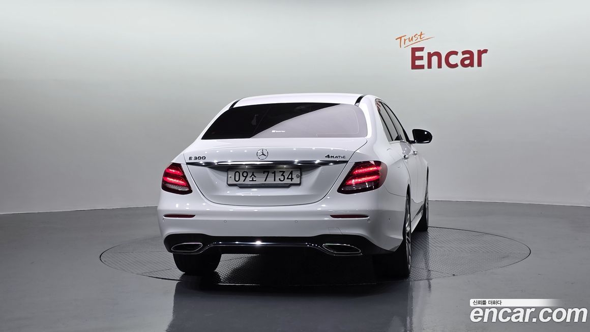 Mercedes-Benz E-Class 2018