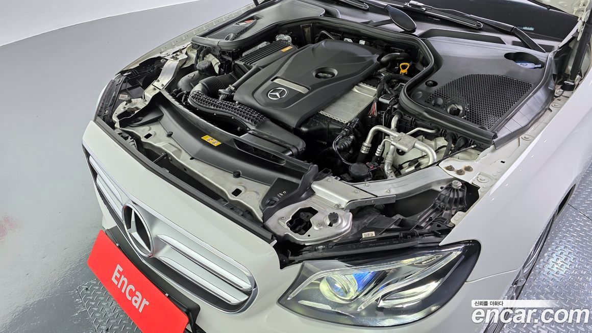 Mercedes-Benz E-Class 2018