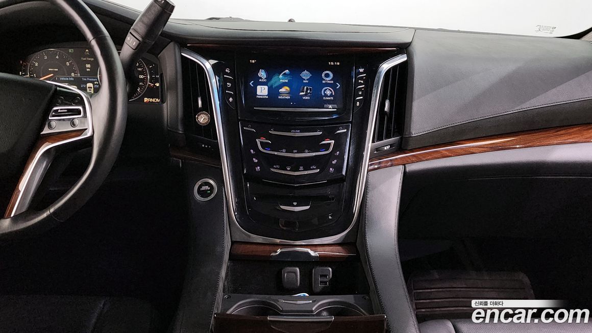 Cadillac Escalade 2015