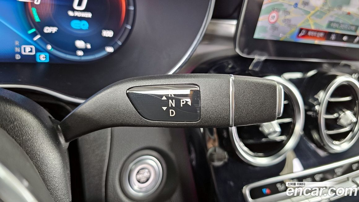 Mercedes-Benz GLC-Class 2020