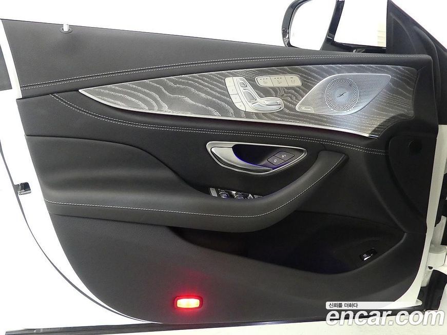 Mercedes-Benz AMG GT 2023