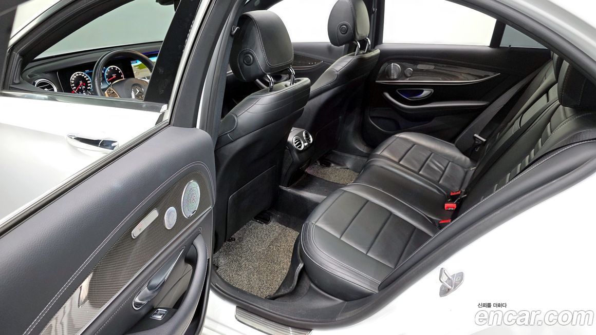 Mercedes-Benz E-Class 2018