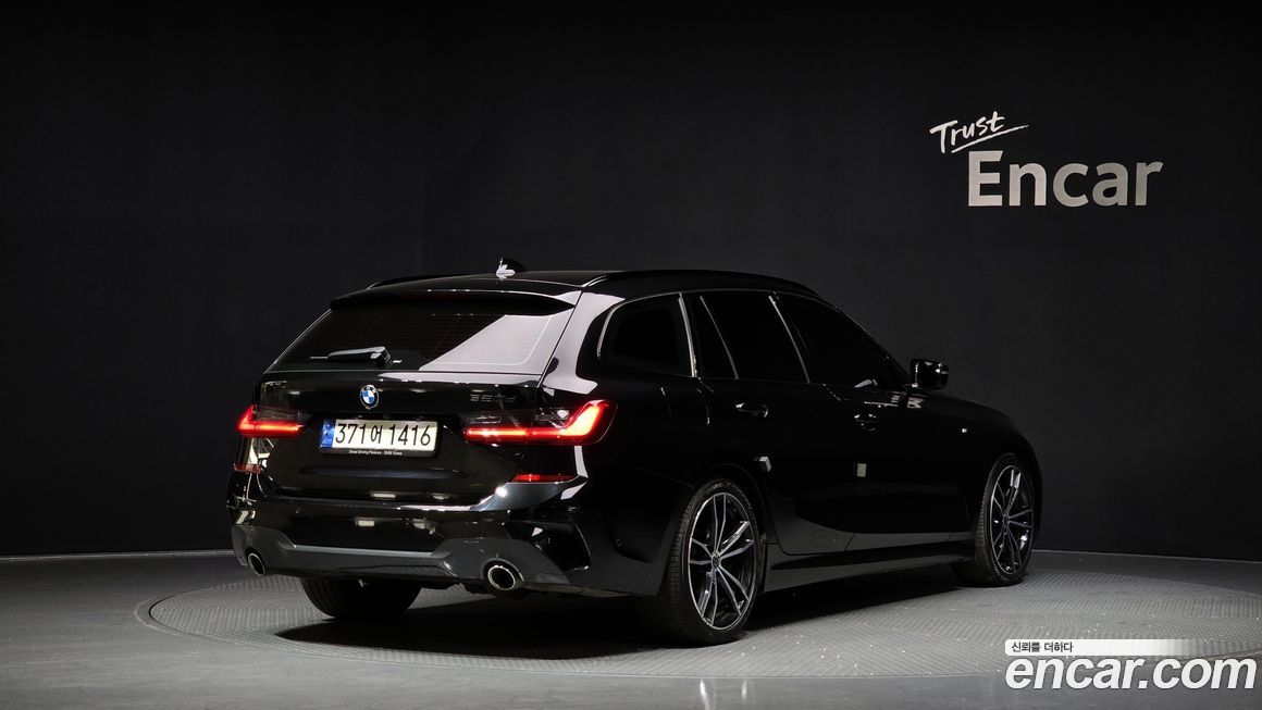 BMW 3-Series 2021