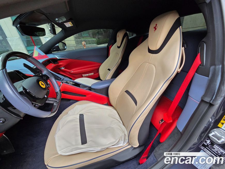 Ferrari Roma 2021