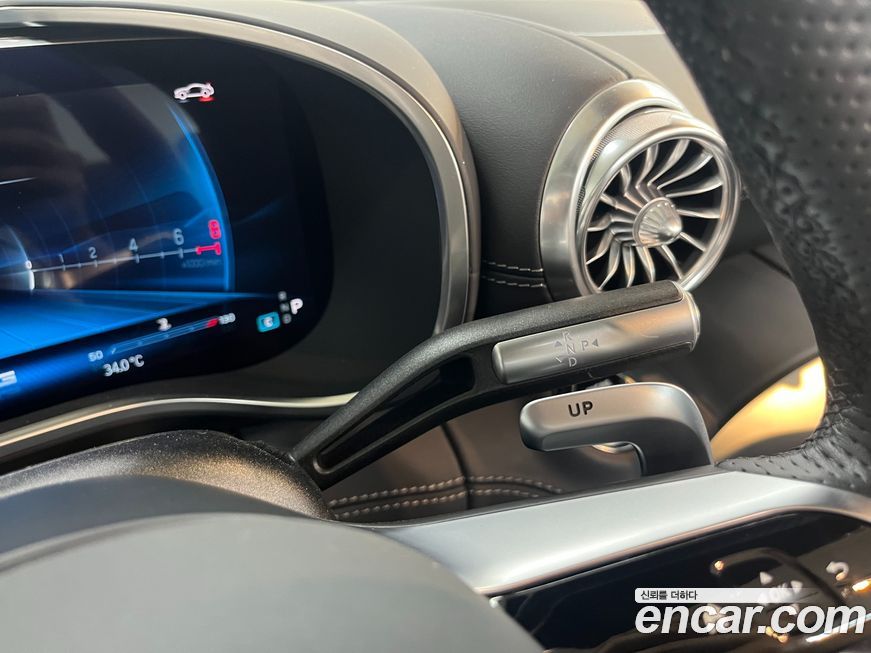 Mercedes-Benz SL-Class 2023