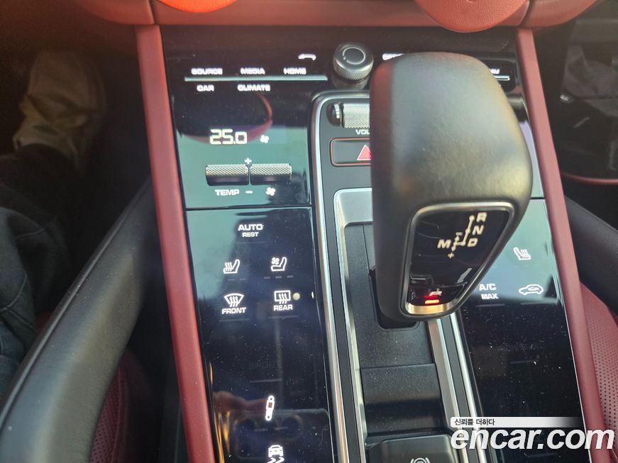 Porsche Cayenne 2023