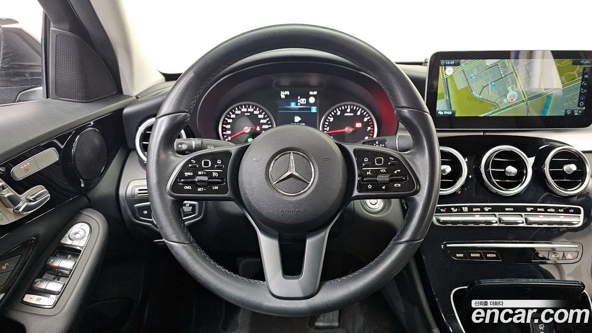 Mercedes-Benz C-Class 2020