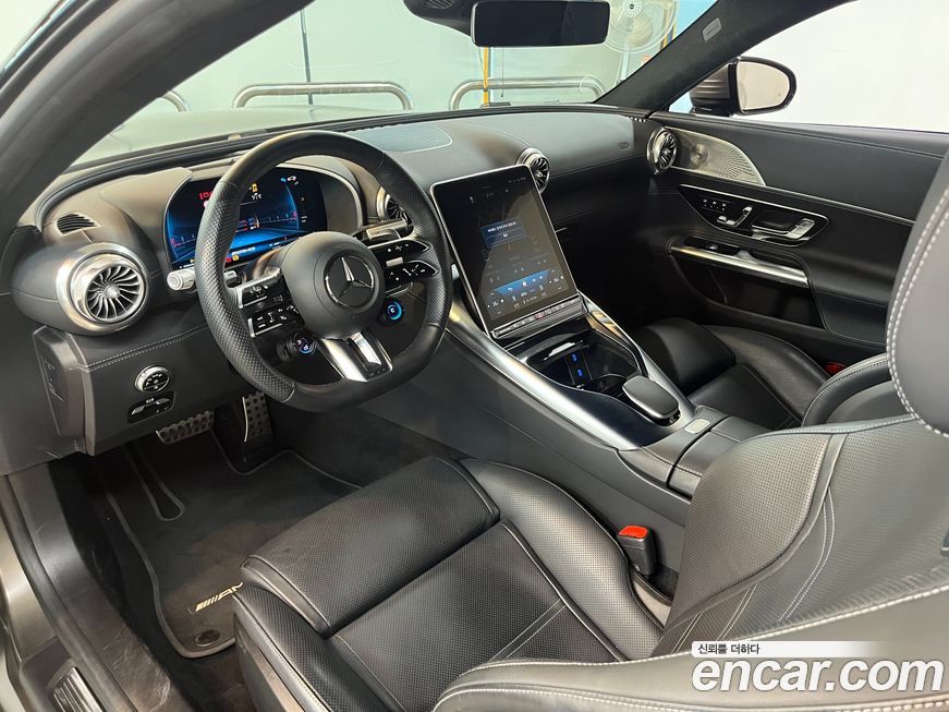 Mercedes-Benz SL-Class 2023