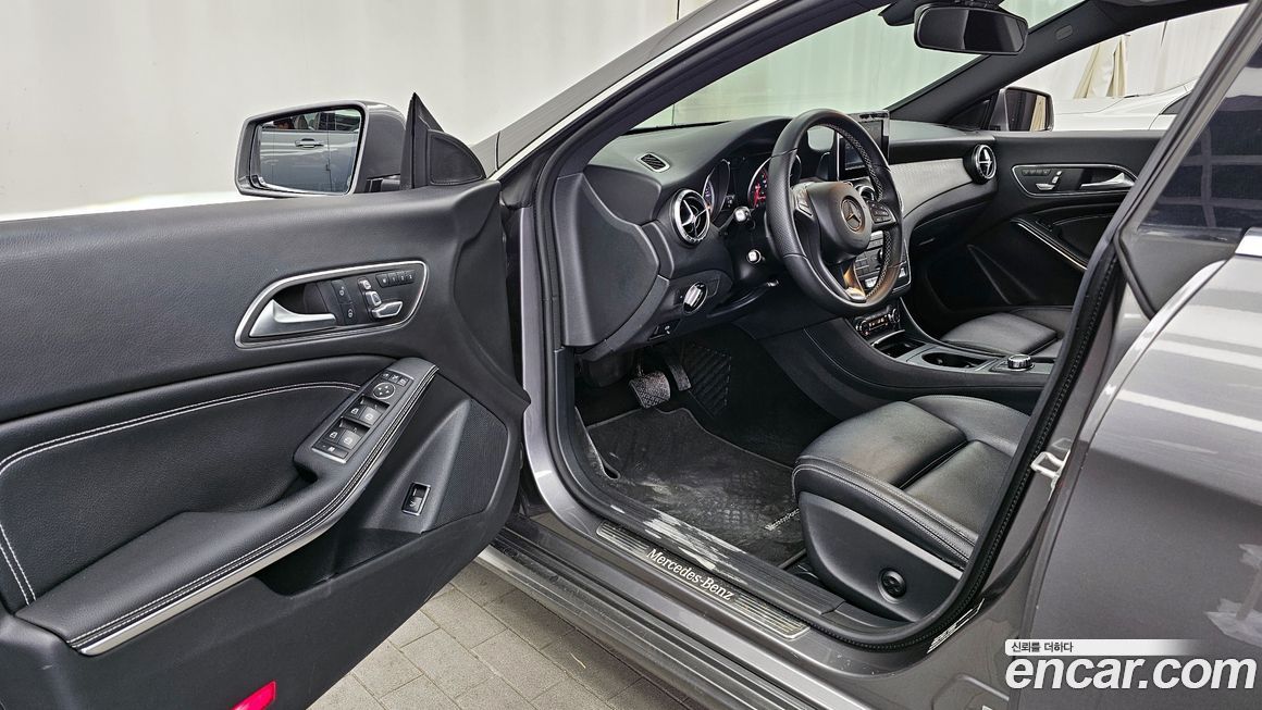 Mercedes-Benz CLA-Class 2017