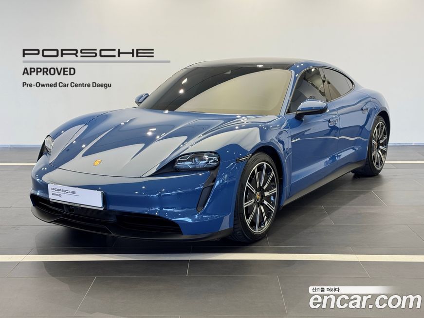 Porsche Taycan 2023