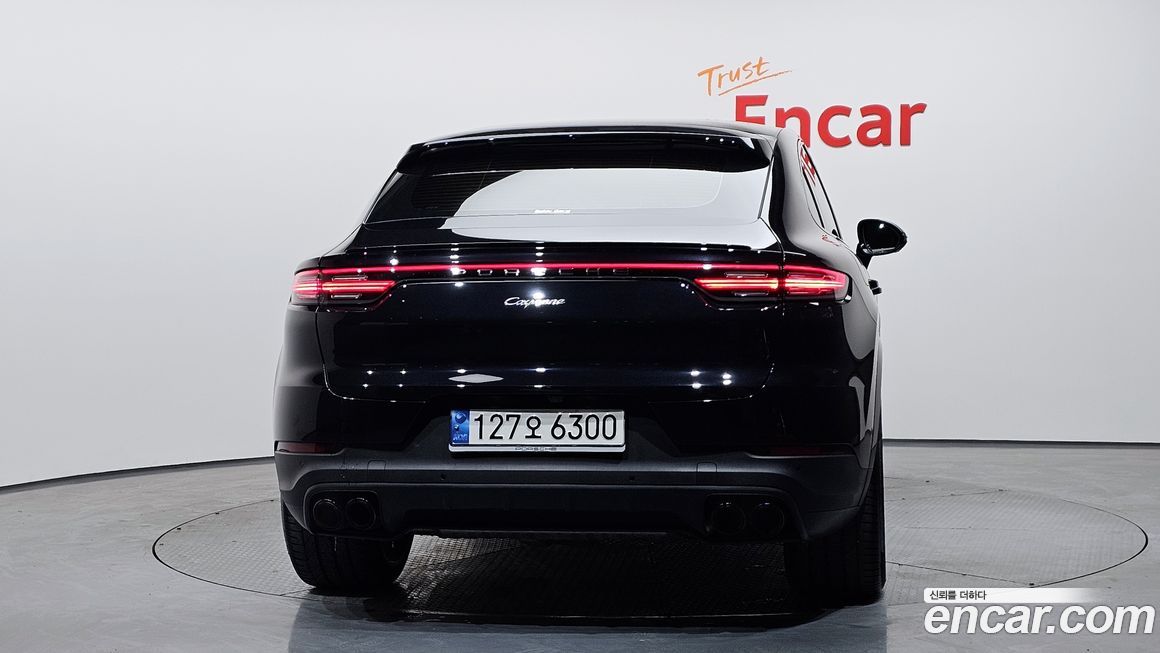 Porsche Cayenne 2022