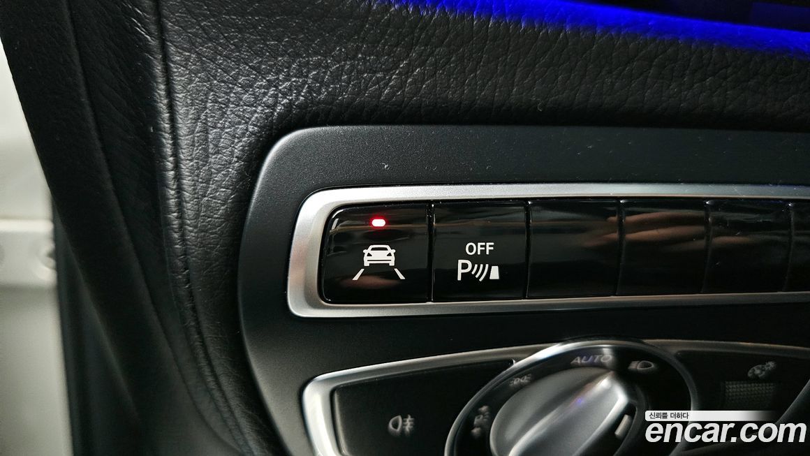 Mercedes-Benz G-Class 2021