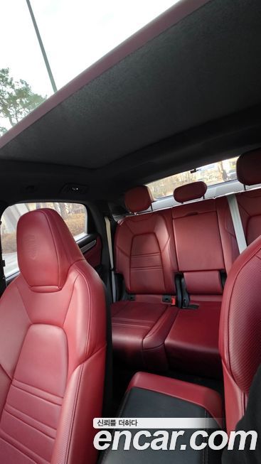 Porsche Cayenne 2023