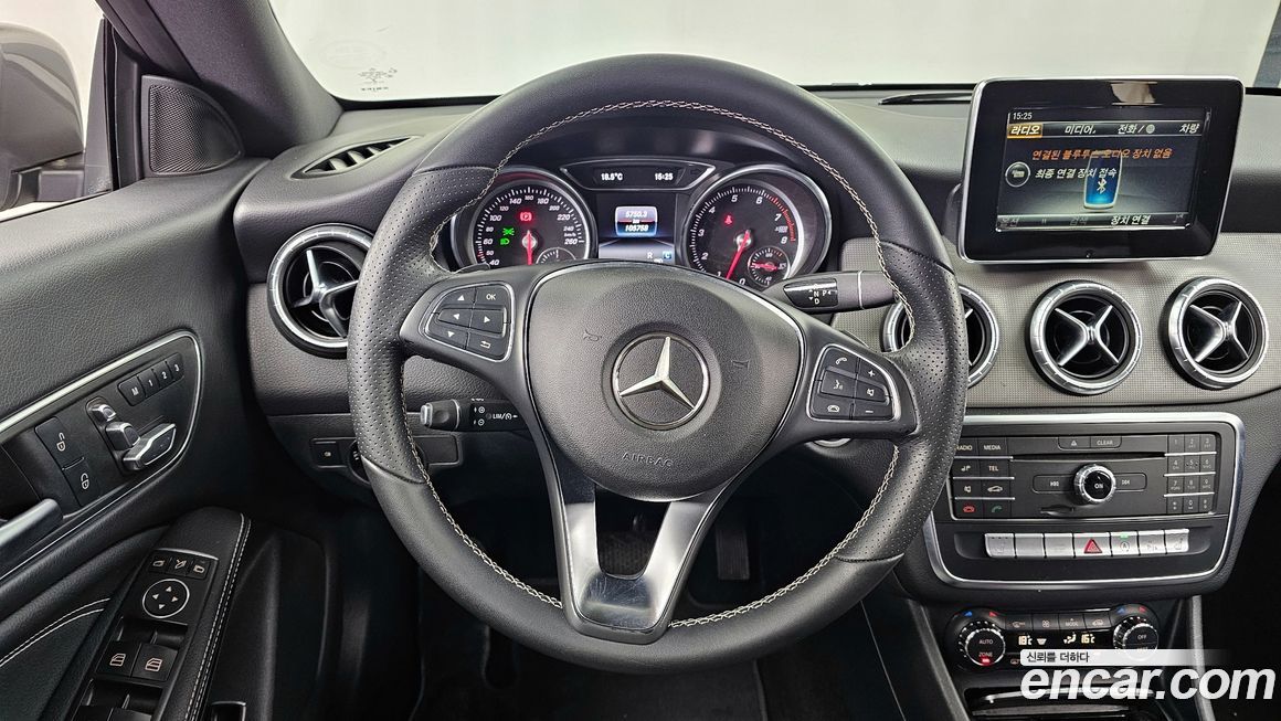 Mercedes-Benz CLA-Class 2017