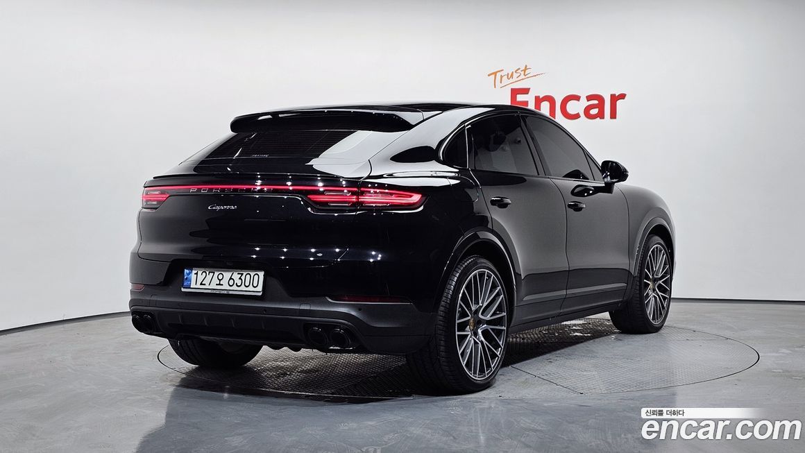Porsche Cayenne 2022