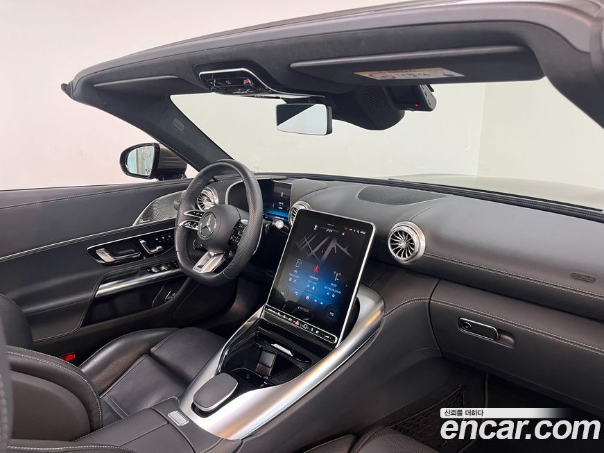 Mercedes-Benz SL-Class 2023