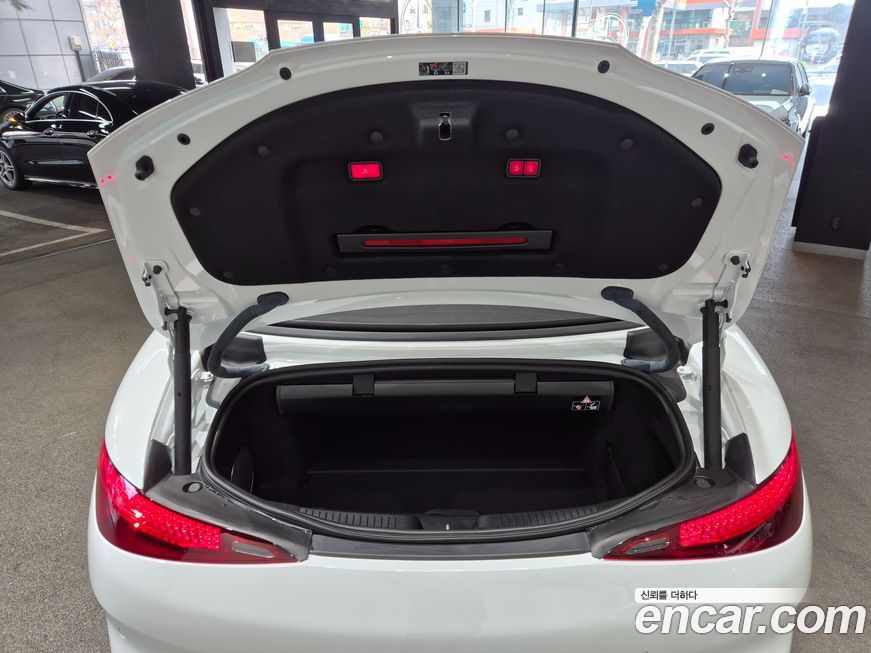 Mercedes-Benz SL-Class 2024