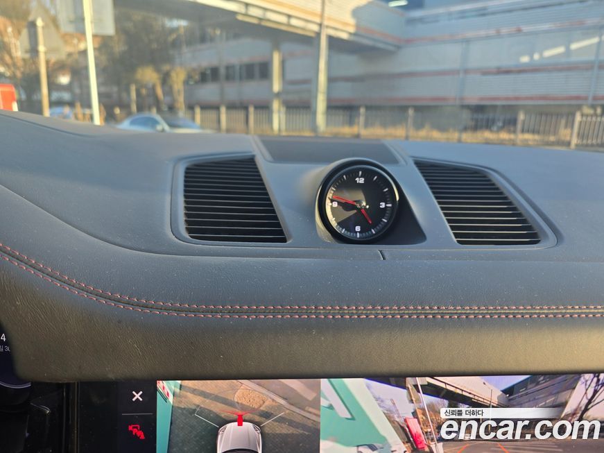 Porsche Cayenne 2023